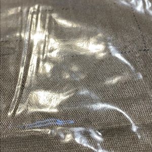 Meet your Posher, Elva